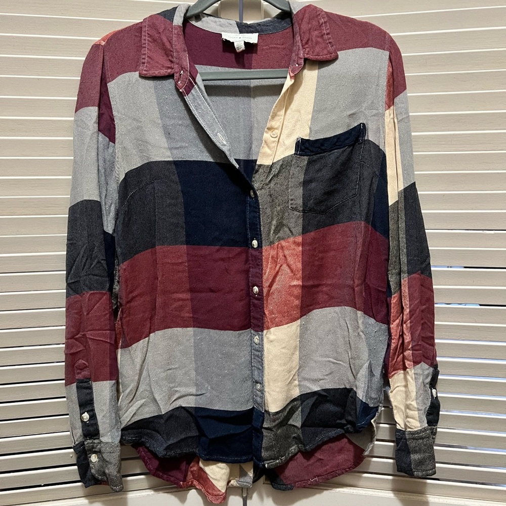 Small lucky brand flannel long sleeve top